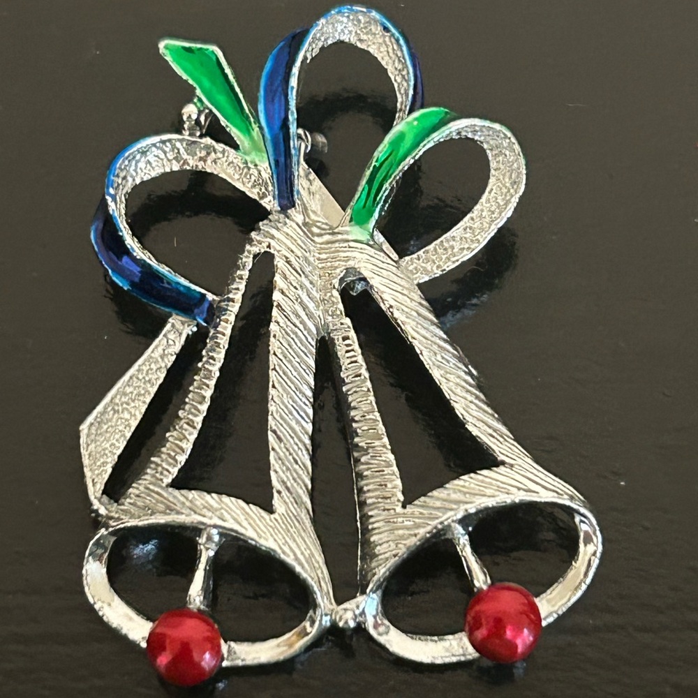 Vintage Gerrys Silver Toned Christmas Bells Pin Brooch Blue Red‎ Green Enamel